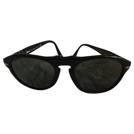 Autre Marque Persol Sunglasses Black Plastic Black