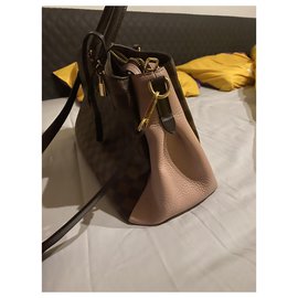 Louis Vuitton-Handtaschen-Braun
