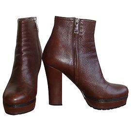 Bottines Prada en cuir marron 37 Marron