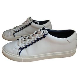 Tory Burch Baskets blanches et liseré bleu marine Blanc Bleu Marine