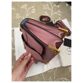 prada cahier second hand