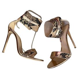 GIANVITO ROSSI SANDALEN 40 EU Andere