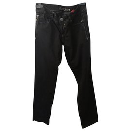 Guess-jeans-Noir