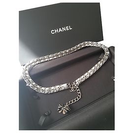 Chanel Cinturón elegante Plata
