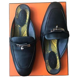 Sandales mules Hermès Oz en cuir noir Noir
