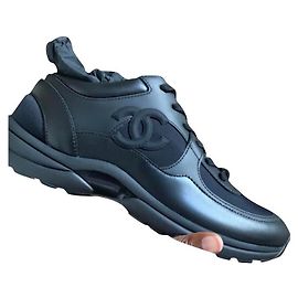Chanel baskets noires Noir