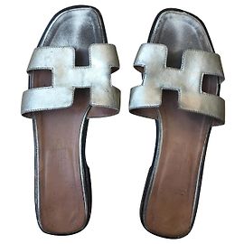 Hermès sandals Golden