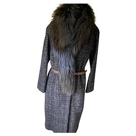 Fabiana Filippi Wool Boucle Coat with Detachable Fox Fur Collar Chestnut Chestnut Caramel Chocolate