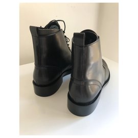 Saint Laurent-Patti-Negro