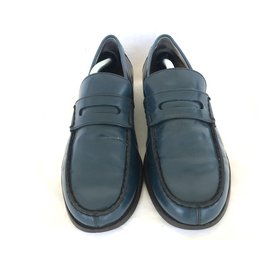 Bally-Perry-05-Blue