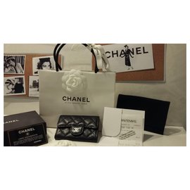 Chanel-Geldbörse-Schwarz