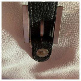 Autre Marque-Sehr schöne Tasche auf Anfrage von einem Lederhandwerker, der für große Marken arbeitet.-Weiß