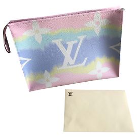 Clutch Louis Vuitton PO 26 em couro rosa Rosa