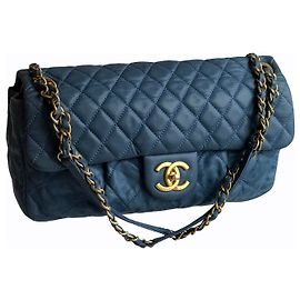 Chanel Bolsa de couro clássico limitada com caixa e saco para o pó Azul