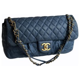 Chanel-Limited Leather Flap Bag Classic con caja y bolsa para el polvo-Azul