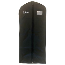 Dior-Capa de roupa dior-Preto