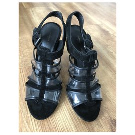 Bottega Veneta-Sapatos de salto pretos impressionantes da Bottega Veneta-Preto