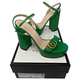 Gucci Marmont Sandalen Hellgrün