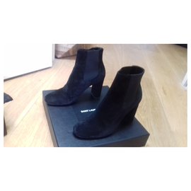 Saint Laurent-Loulou-Black
