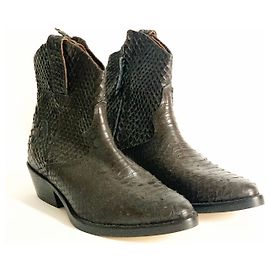 Massimo Dutti Botas de cowboy marrons. Botas de couro com relevo de cobra Marrom