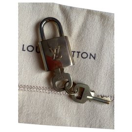 Louis Vuitton-Schloss und Schlüssel-Gold hardware