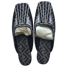 Fendi Freedom Mules Brown