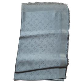 Louis Vuitton Scialle Monogram Shine Grigio