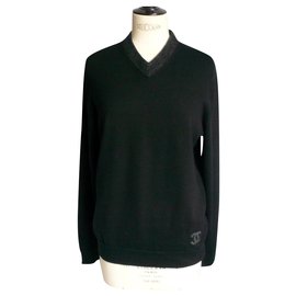 Chanel-CHANEL UNIFORM suéter masculino V de lã preta em excelentes condições TS-Preto