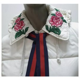 Gucci-GUCCI Veste matelassée blanche à col rose Sz.42 auth-Blanc