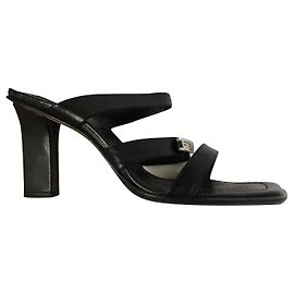 Sandales / mules à talons hauts Fendi Kid Nero Noir