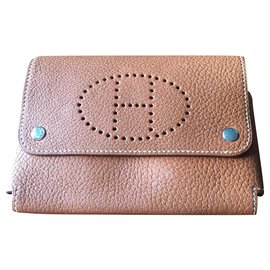 Hermès Karten- oder Brillenetui Karamell