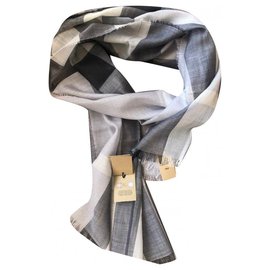 Burberry-Burberry Grey Wool Silk Check Schal-Grau