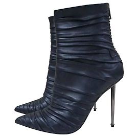 Botas com zíper Tom Ford de salto agulha. 39 Preto