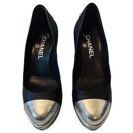Chanel Black Leather Pumps 10cm Heels Black