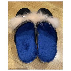 Fendi-Mules-Black