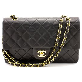 Chanel-Chanel 2.55 aleta forrada 10"Bolsa de Ombro em Corrente Pele de Cordeiro Preta-Preto