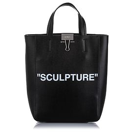 Off White Black Medium Sculpture Ledertasche Schwarz