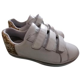 Prada-Paillettes-Blanc