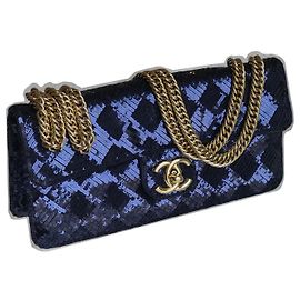 Chanel Borsa camaleonte rara Blu Blu navy Blu scuro