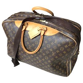 Louis Vuitton Alizée 3 poches Marron foncé