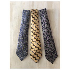 Hermès-hermes tie-Other