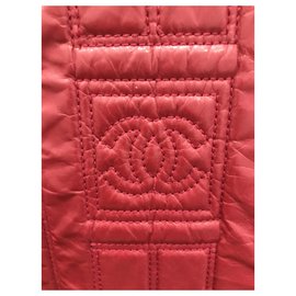Chanel-Gilet sans manches Chanel-Rouge