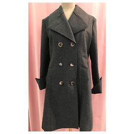 Yves Saint Laurent Mantel Grau
