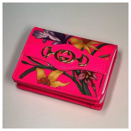 Gucci-GUCCI InterlockingG Flora Print Mens Folded wallet 536353 92XAX neon pink-Other