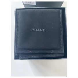Chanel-Manchette neuf-Vert clair