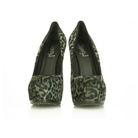 Yves Saint Laurent-Yves Saint Laurent Grau Leopard Kalb Haar Tribut Tribtoo Heels Pumps 40 Schuhe-Grau
