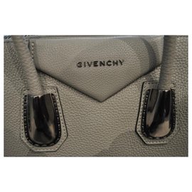 Givenchy-Bolso Antigona mediano de piel-Gris