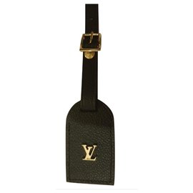 Louis Vuitton-Encantos de saco-Preto