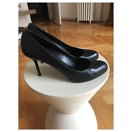 Sergio Rossi Black Leather Pumps Black