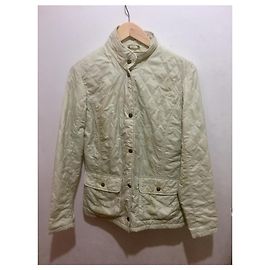 Barbour Flyweight Borrowdale quilted jacket Beige